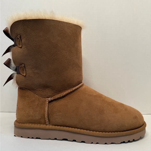 UGG Chestnut Boots with Satin Bows - Picture 5 of 7